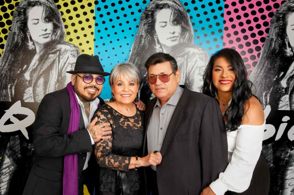 Padre de Selena muere en el día del cumpleaños de A.B Quintanilla; ‘la vida es muy injusta’