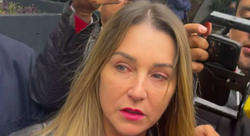 Alicia Villarreal, entre lágrimas, se declara víctima en proceso legal