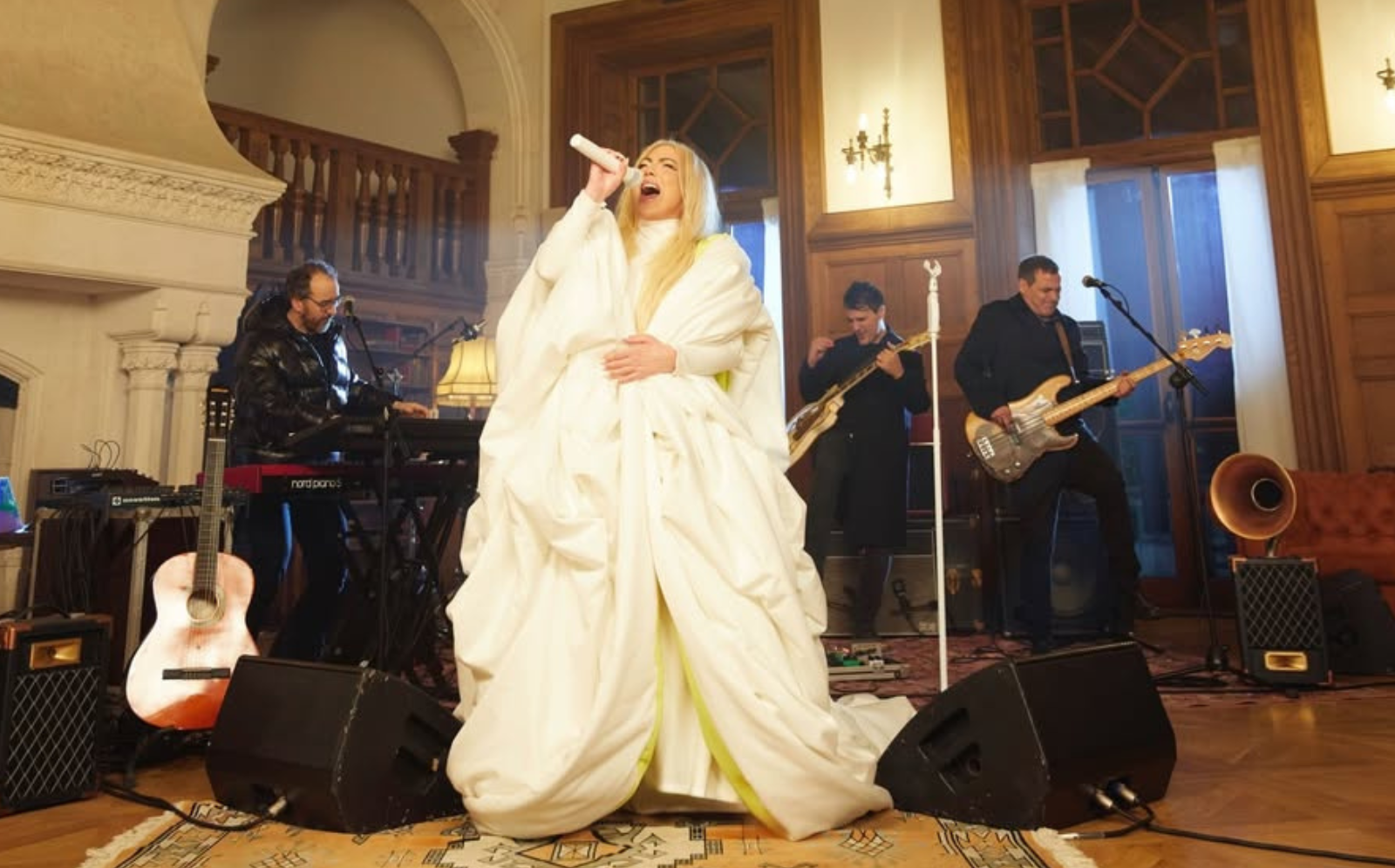 ¡Increíble! Amaia Montero vuelve a cantar con La Oreja de Van Gogh tras casi dos décadas